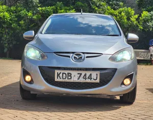Mazda Demio 2014