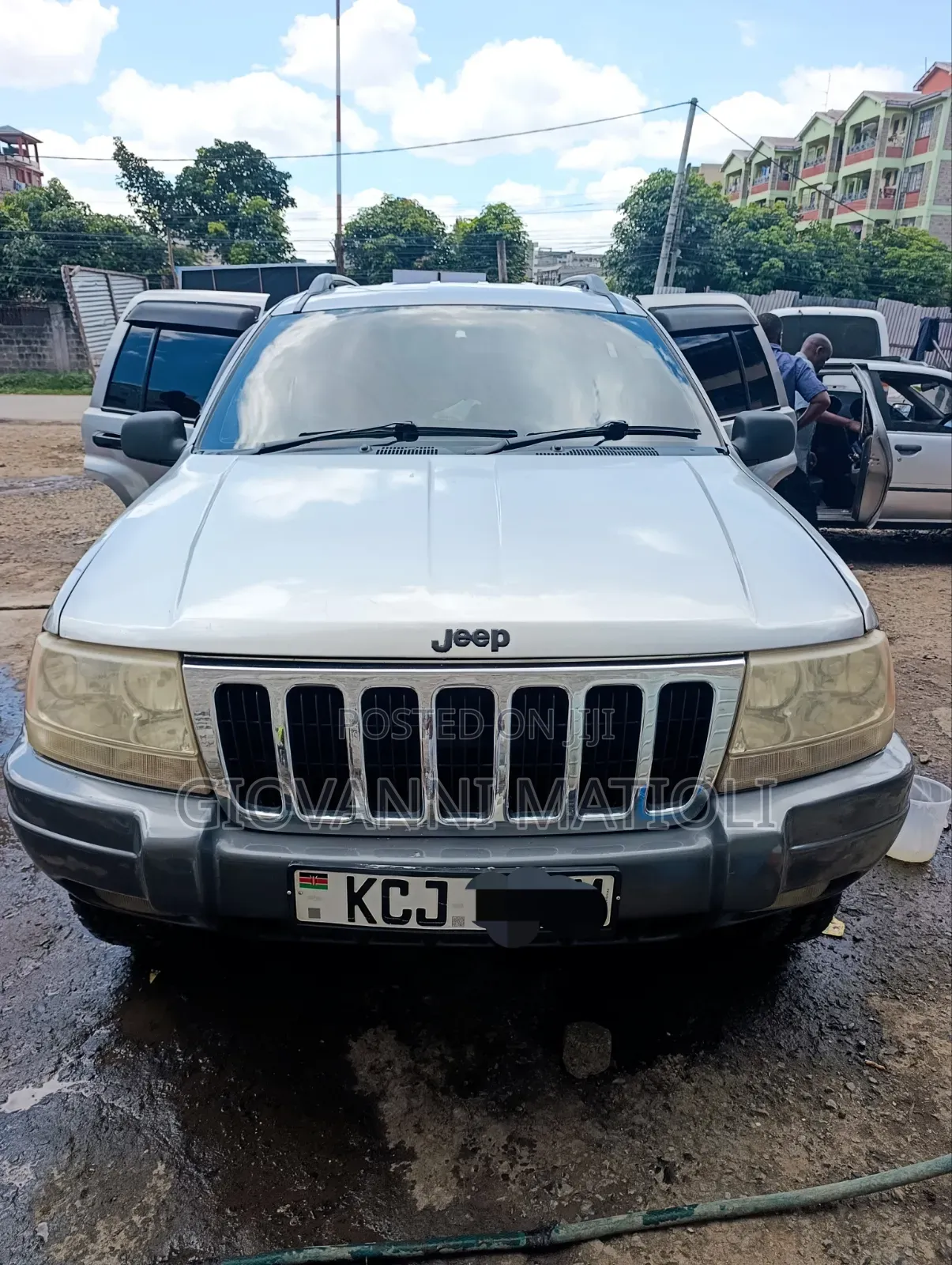 Jeep Grand Cherokee Laredo 4.7 4x4 2003 Silver