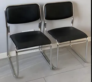 Black Waiting Chair