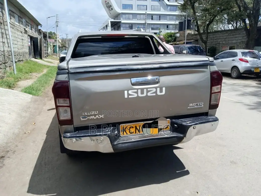 Isuzu D-MAX 2017 Gray