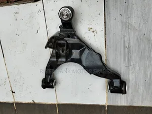 Land Cruiser J 150 Front