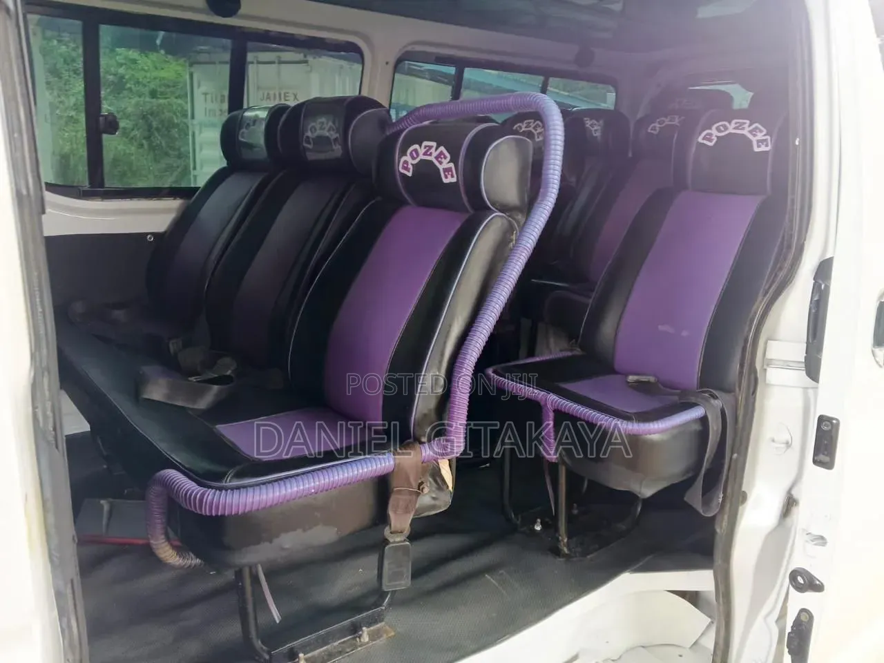 Toyota HiAce 2013 White
