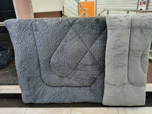 Super Soft Tufted Duvet