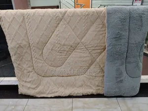 Ultra Cozy Tufted Woolen Duvet