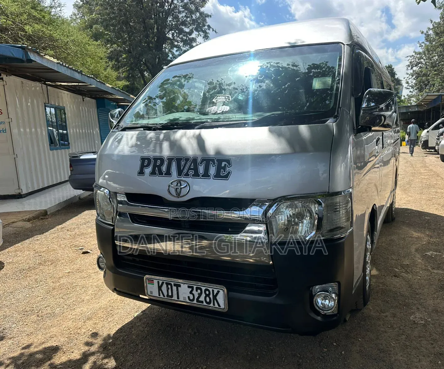 Toyota HiAce 2009 Silver
