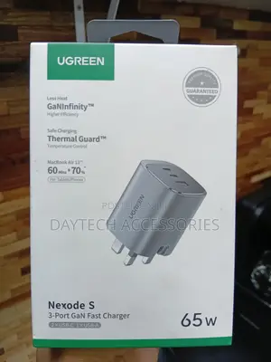 Ugreen Usb-A+2*Usb-C 65w Gan Tech Fast Charger