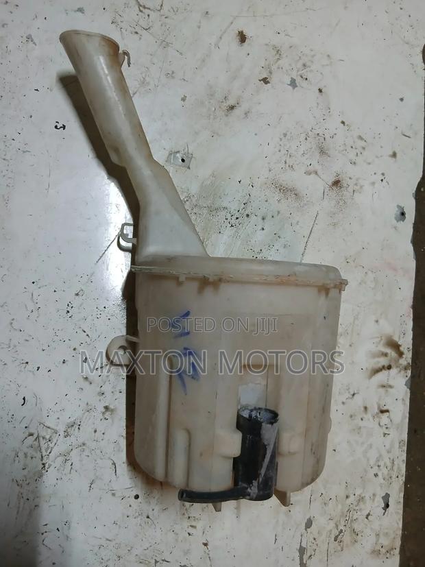 Toyota Vitz 2005-2008 Washer Bottle