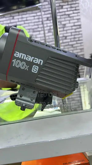 Amaran 100xs Video Light
