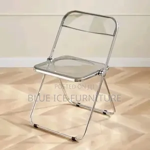 Foldable Clear Chair
