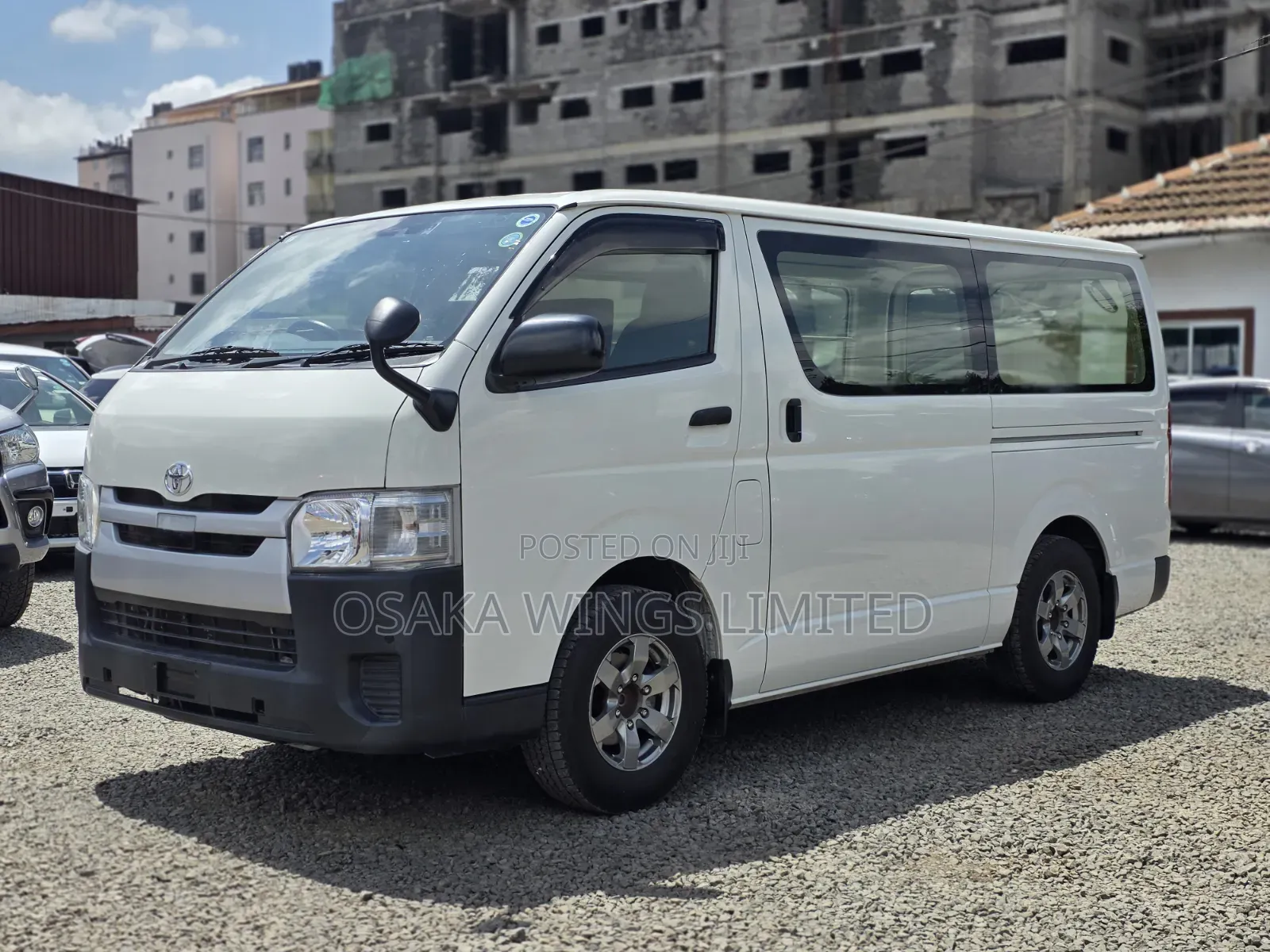 Toyota HiAce 2019