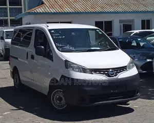 Nissan NV200 2019 White