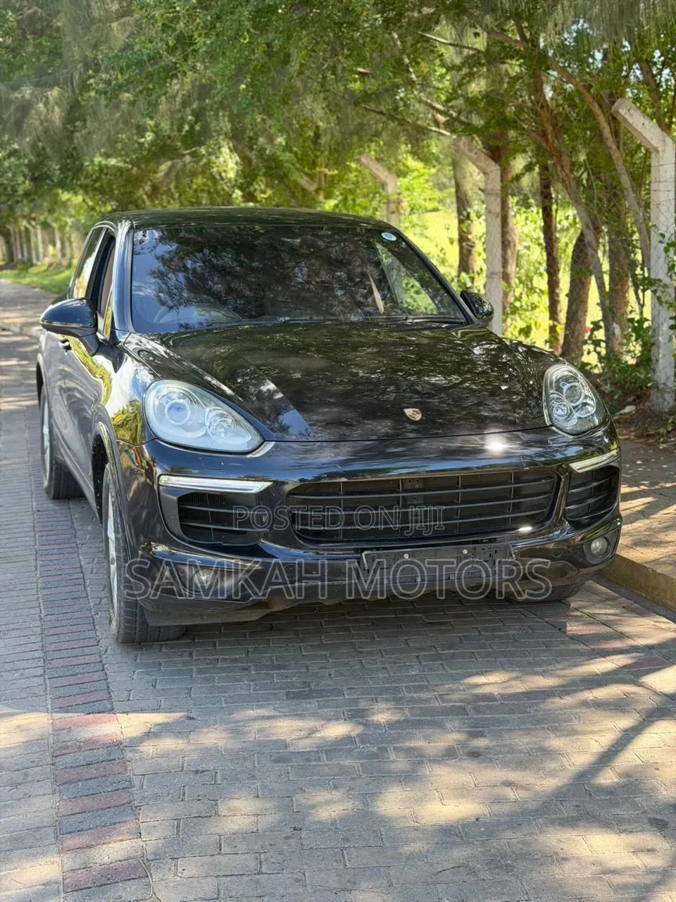 Porsche Cayenne 2016 Black