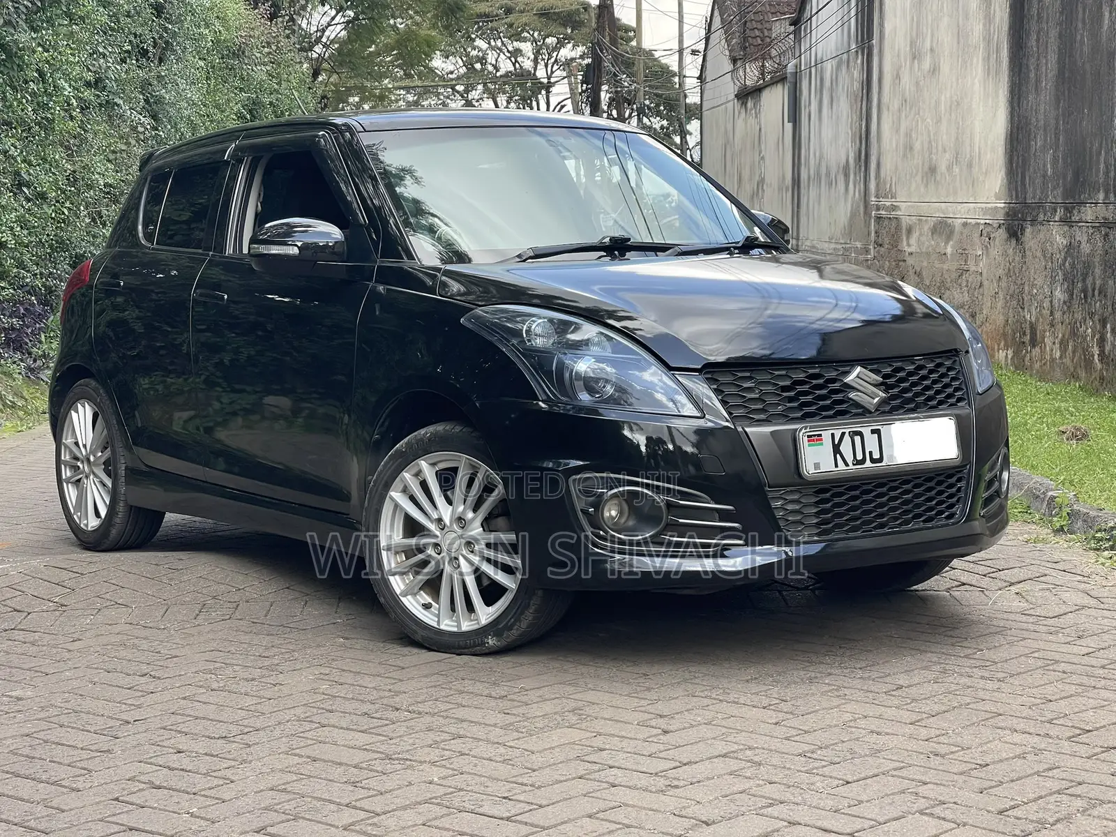Suzuki Swift 2015 Black