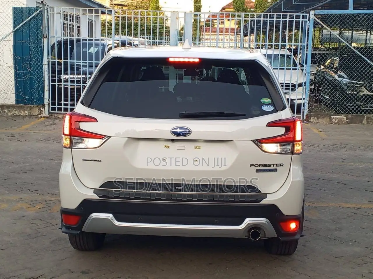 Subaru Forester 2019 Pearl