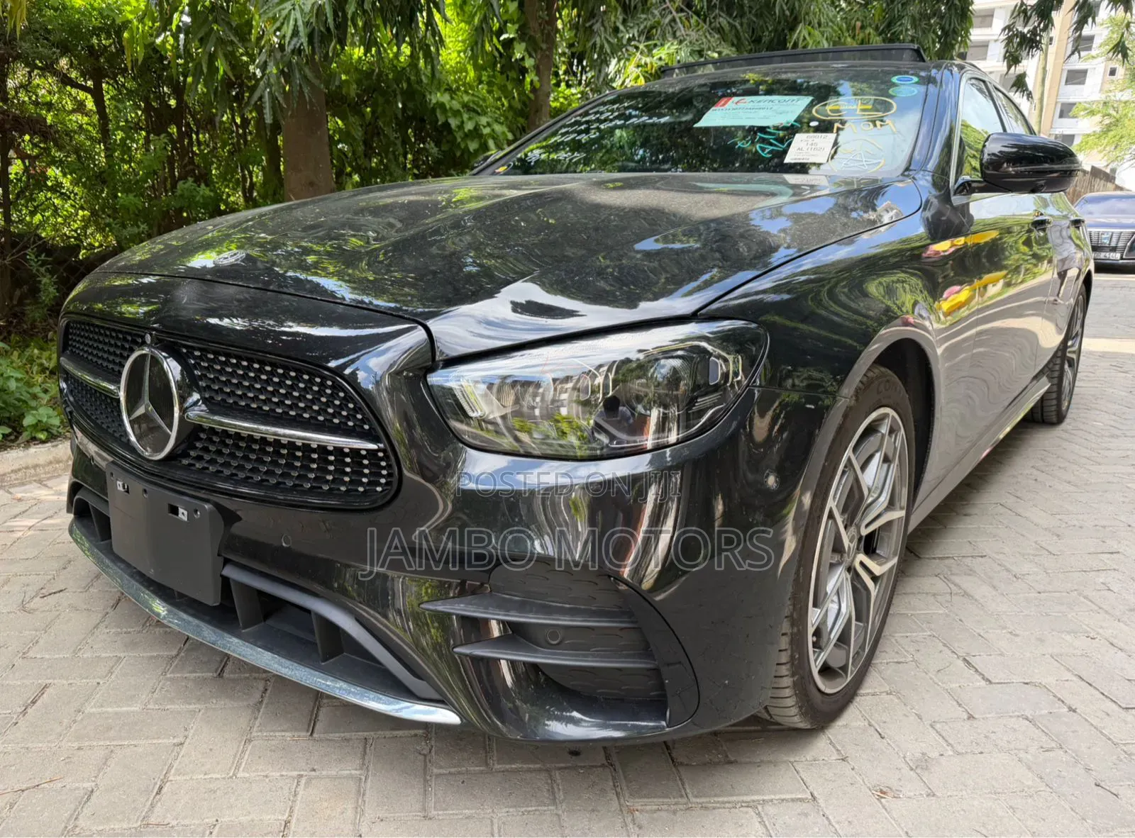 Mercedes-Benz E200 2021 Black