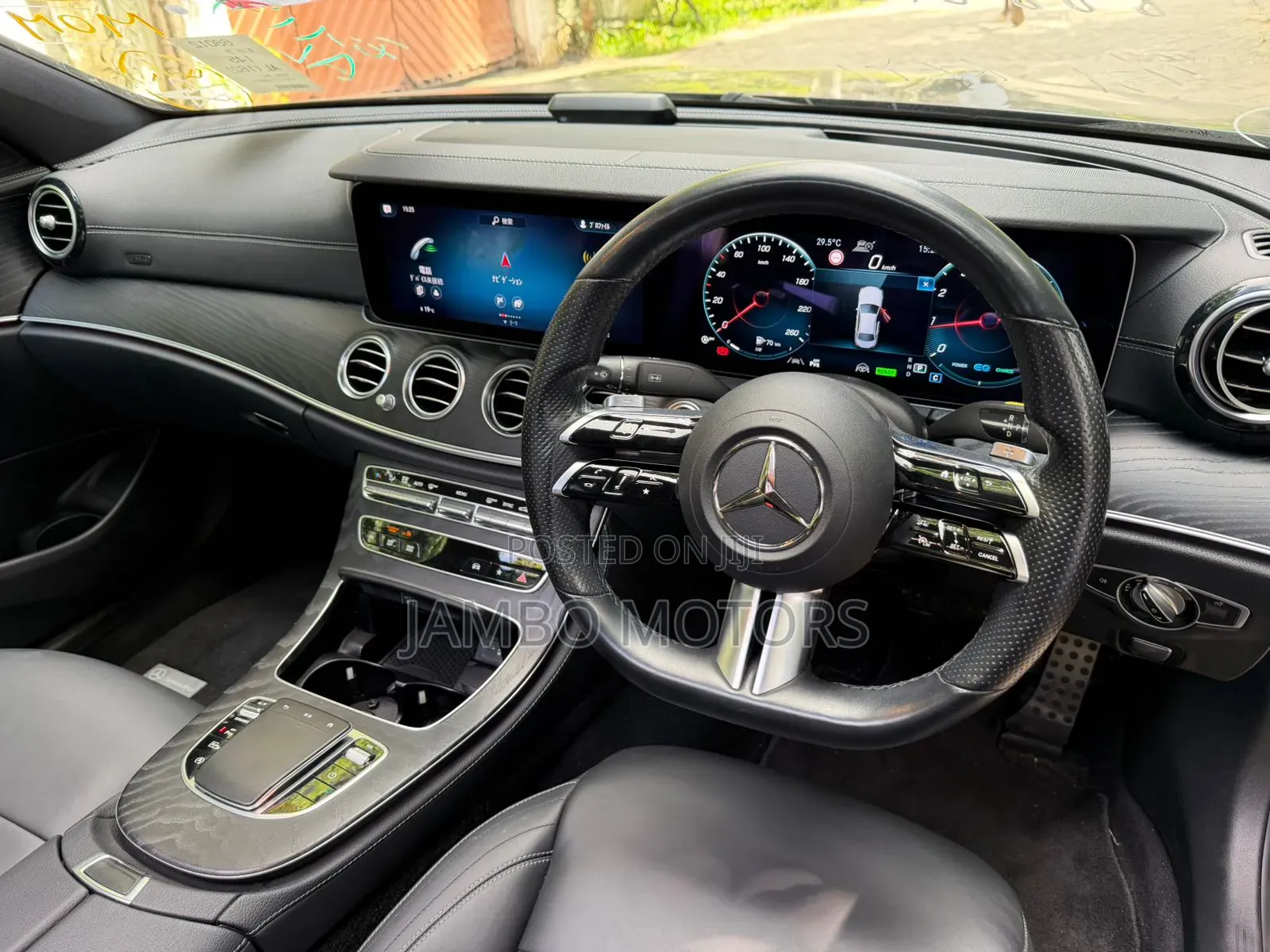 Mercedes-Benz E200 2021 Black