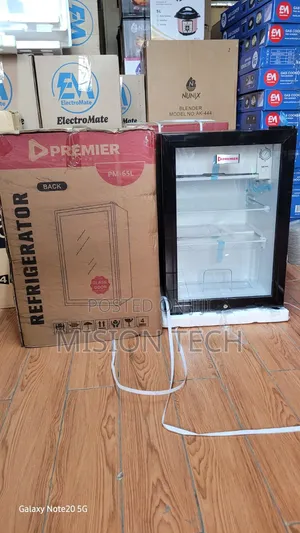 Premier Pm-65l Glass Door Refrigerator*