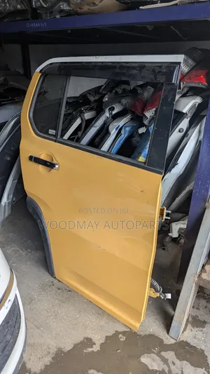 Suzuki Hustler Door