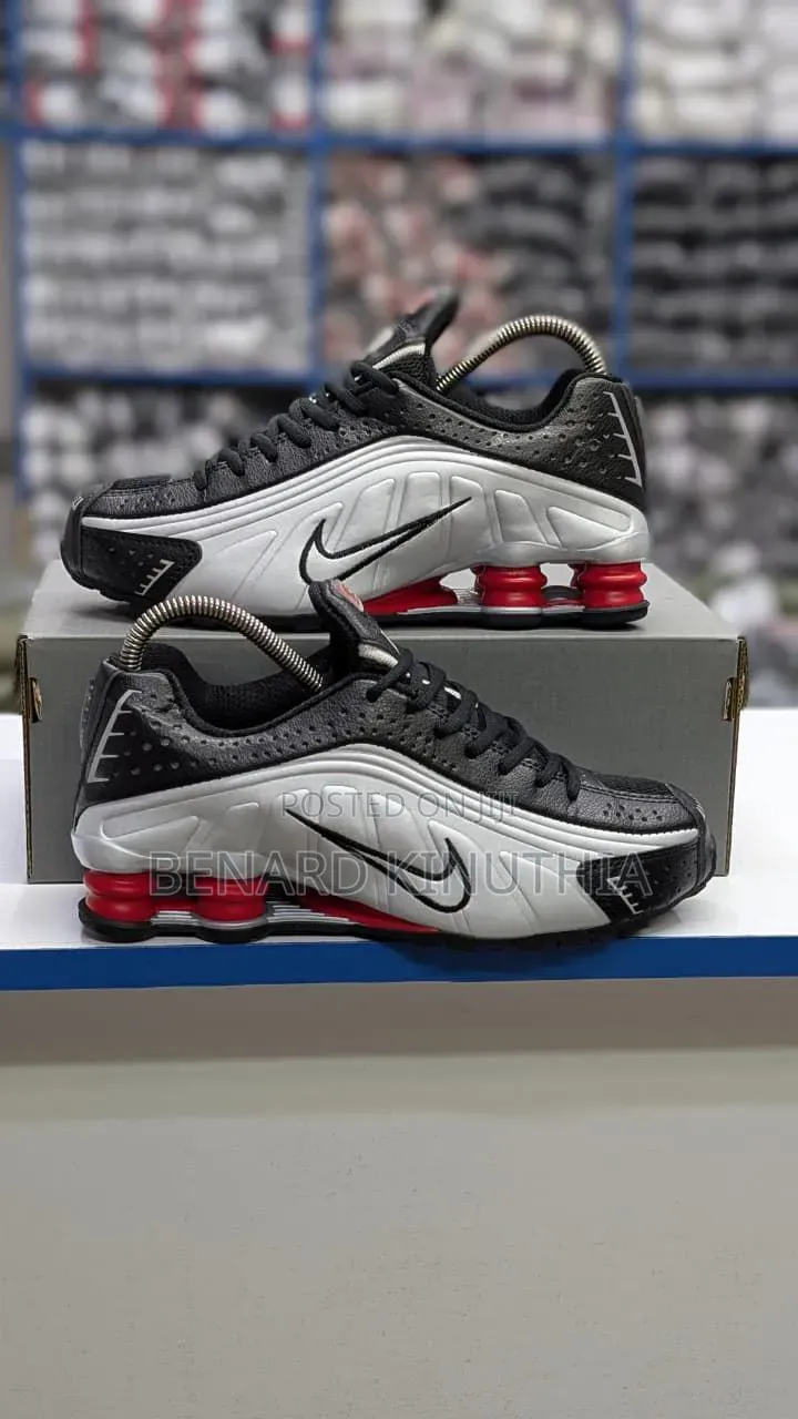 Shoxs Size 39-45