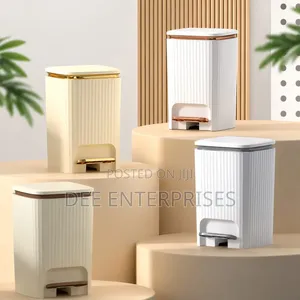 Foot Pedal Trash Can / 15l Pedal Dustbin