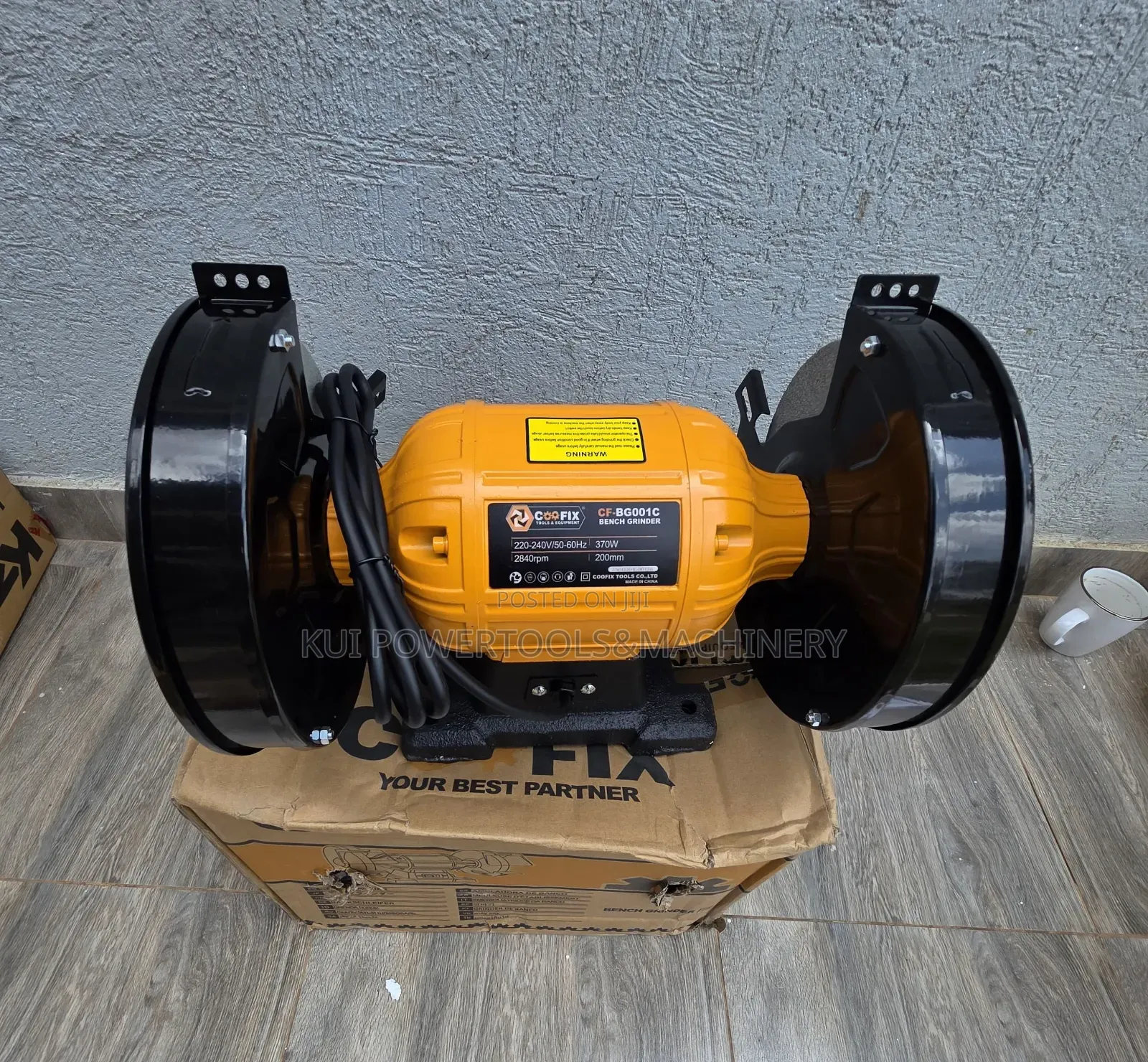 Coofix 8" Bench Grinder/ Coofix Bench Grinder