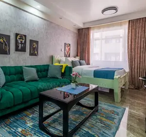 Luxury Cozy Studio
