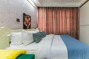 Luxury Cozy Studio
