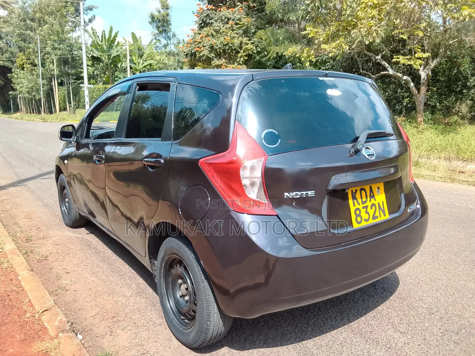 Nissan Note 1.2 Petrol 2013 Brown