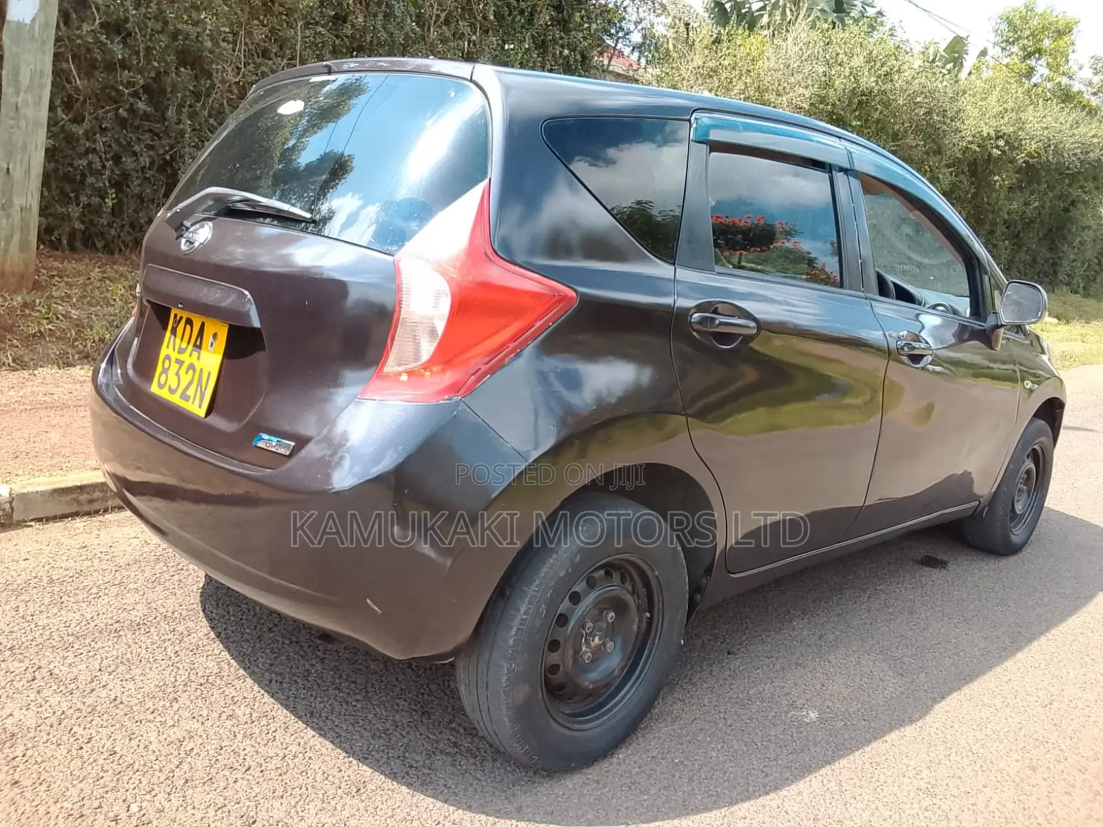 Nissan Note 1.2 Petrol 2013 Brown