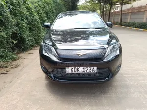 Toyota Harrier 2.0 2015 Black