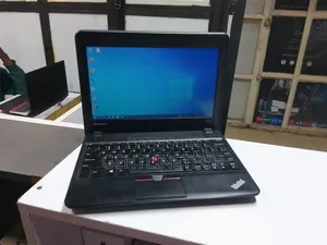 Laptop Lenovo ThinkPad X131e 8GB AMD SSD 320GB