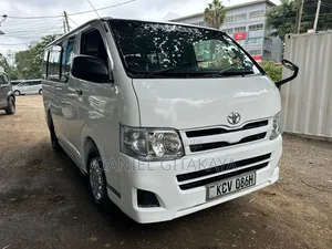 Toyota HiAce 2012 White