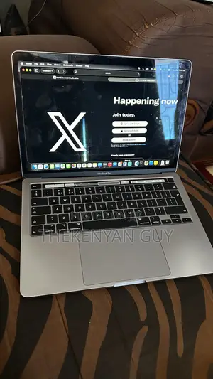 Laptop Apple MacBook Pro 2020 16GB Intel Core i5 SSD 1T