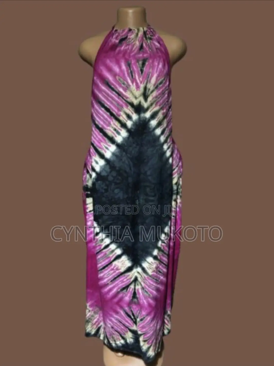 Backless Dera