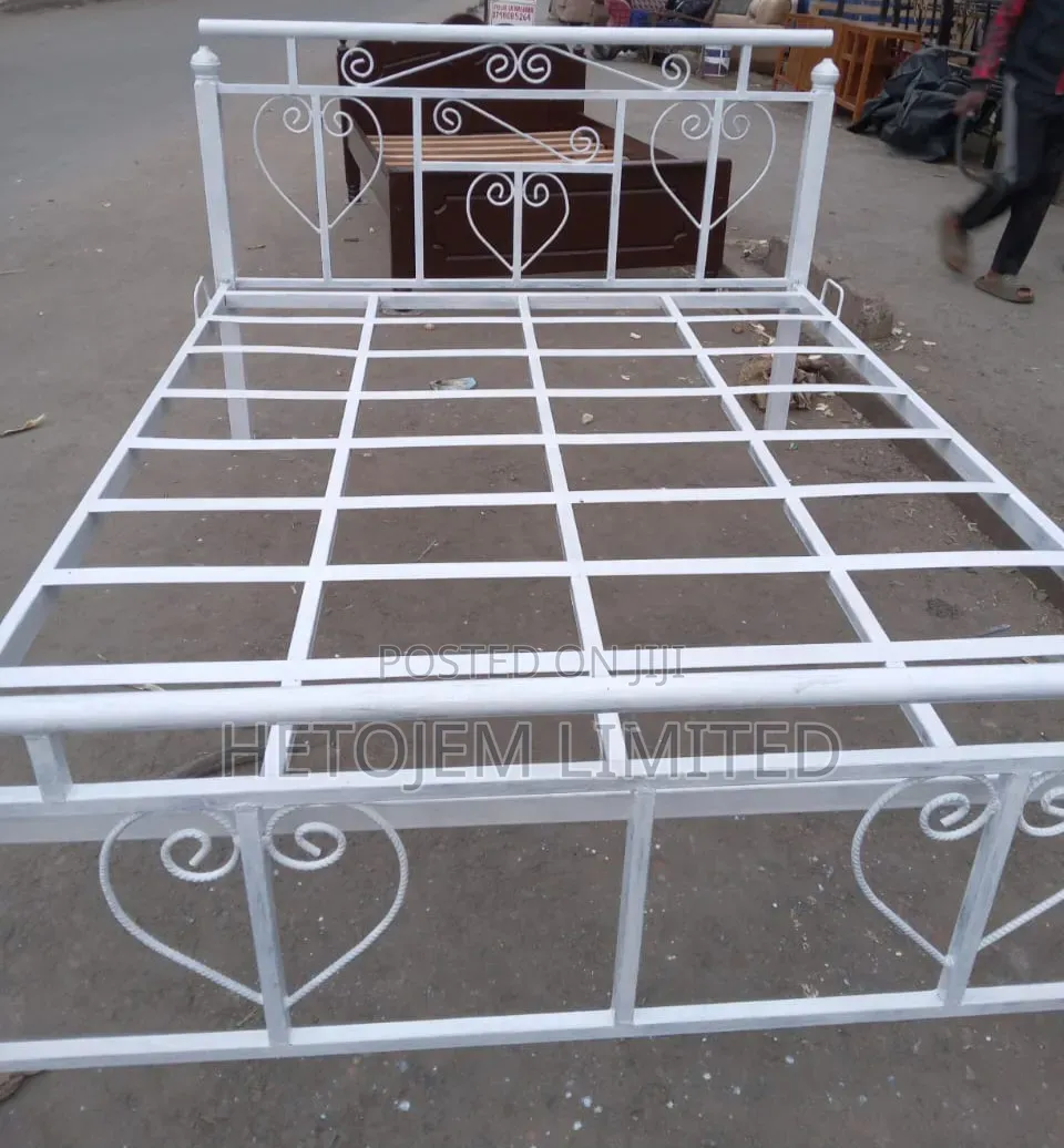 Elegant 5by6 White Bed Available at 10,000