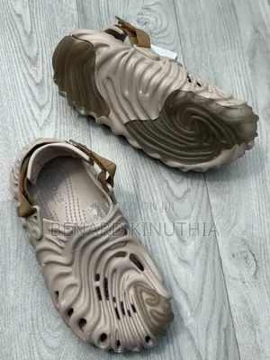 Salehe Clogs Size 40-45
