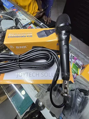 BNK B-1 Professional Wired Microphone + Heavy Duty Cable (New)
