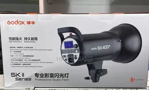 Godox Sk 400 Strobe Light