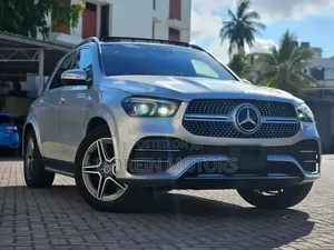 Mercedes-Benz GLC-Class 2020 Silver
