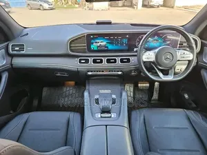 Mercedes-Benz GLC-Class 2020 Silver