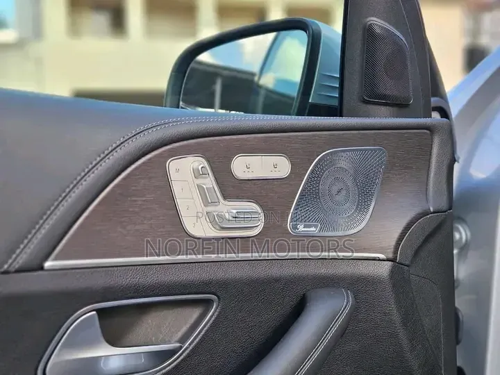 Mercedes-Benz GLC-Class 2020 Silver