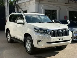 Toyota Land Cruiser Prado 4.0 Petrol TX 2019 Off white
