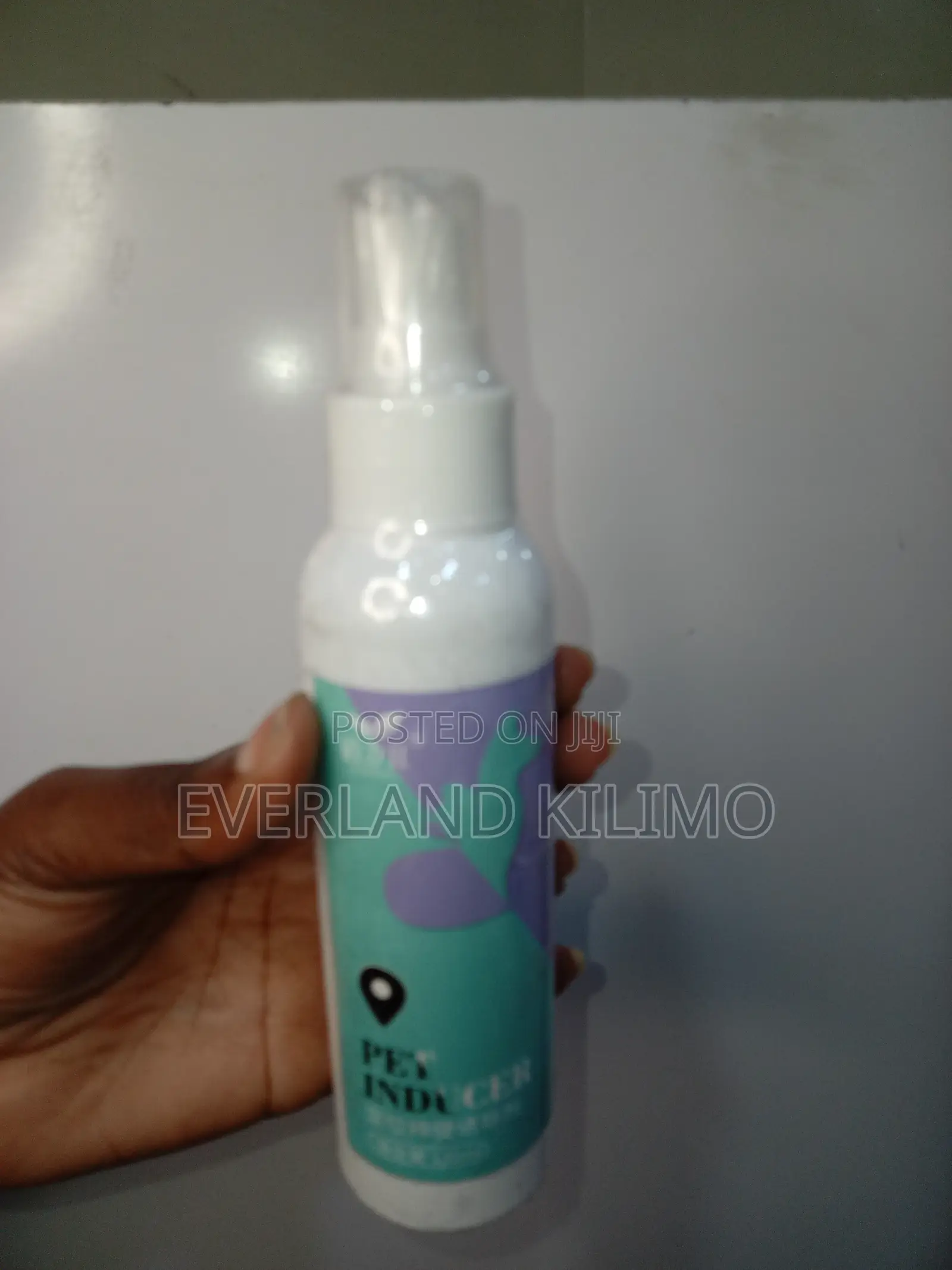 Pet Training Spray Inducer