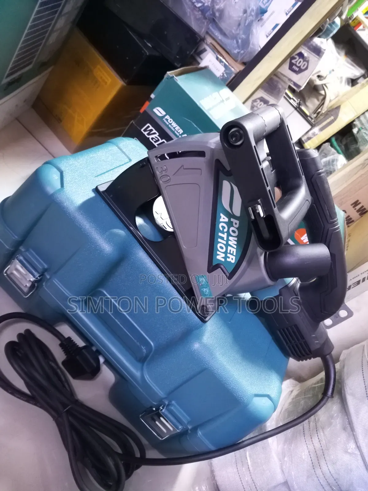 1600w Power Action Electric Wall Chaser