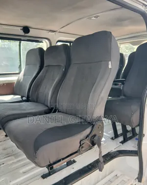 Toyota HiAce 2013 White