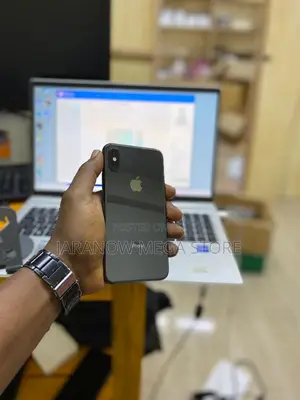 Apple iPhone XS 64 GB Black