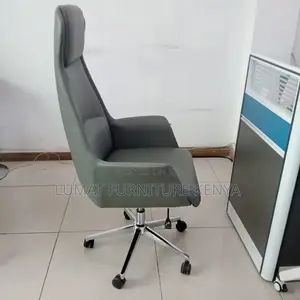 Primeback Executive Chair