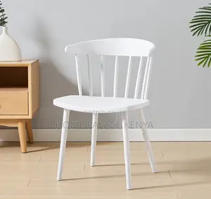 Plastic Chair: Lightweight Modern Plastic Leisure