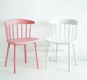 Plastic Chair: Lightweight Modern Plastic Leisure