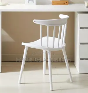 Plastic Chair: Lightweight Modern Plastic Leisure